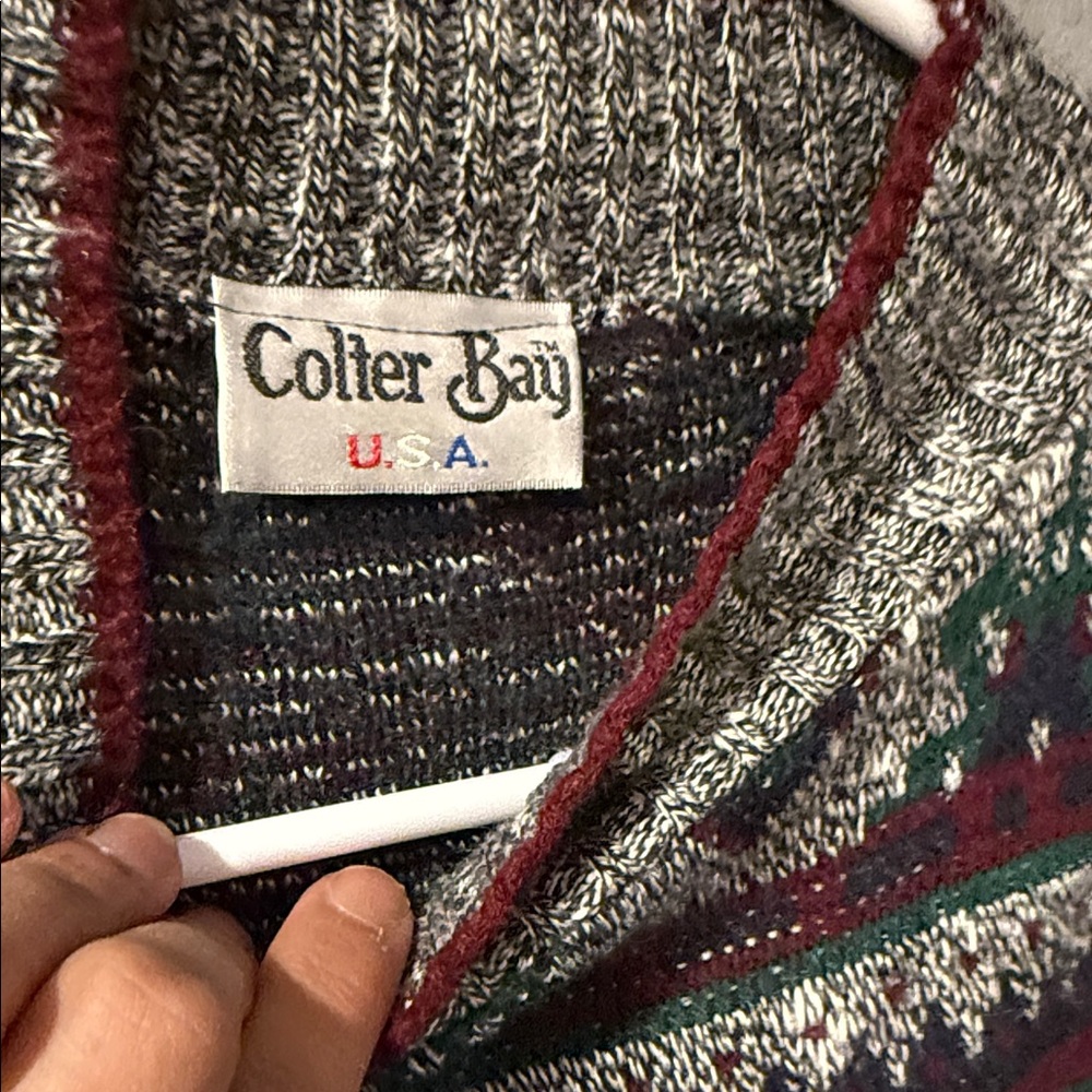 Men's Multicolor Patterned Sweater - Picture 3 of 3